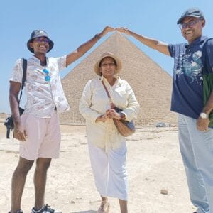 Cairo Private Day Tour from Marsa Alam (Pyramids, GEM and Bazaar)