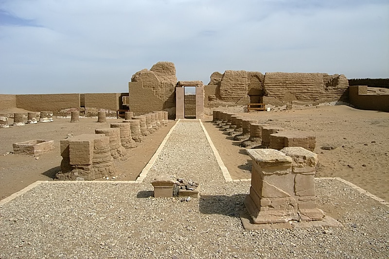 Dakhla Oasis Egypt's Hidden World of Medieval Villages & Roman Temples Travel guide