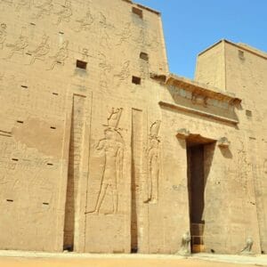 Easter Holiday in Egypt – Cairo, Aswan & Luxor Nile Cruise (7 Days / 6 Nights) vacation Easter Holiday in Egypt – Cairo, Aswan & Luxor Nile Cruise (7 Days / 6 Nights) vacation