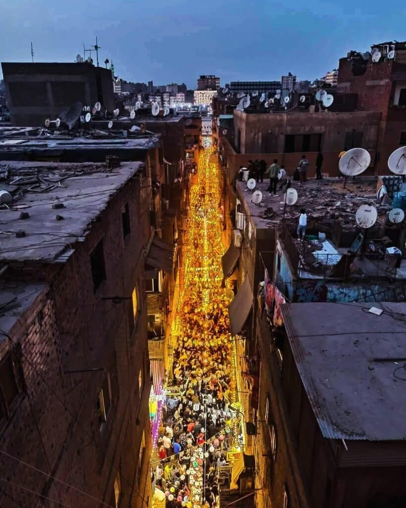 Ready for Ramadan: What Tourists Should Expect 3 Evening Atmosphere: Iftar, Suhoor, And Ramadan Nights